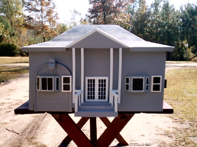 hip roof house mailbox